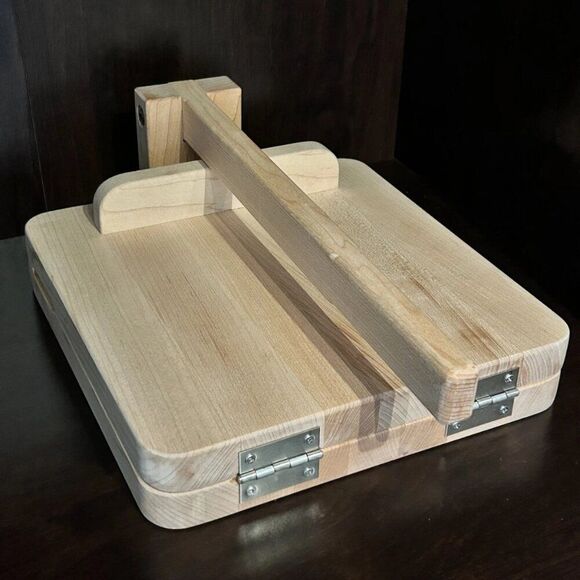 Custom Handmade Wooden Tortilla Press – Heavy-Duty Maple – 11.5” - Picture 5 of 6